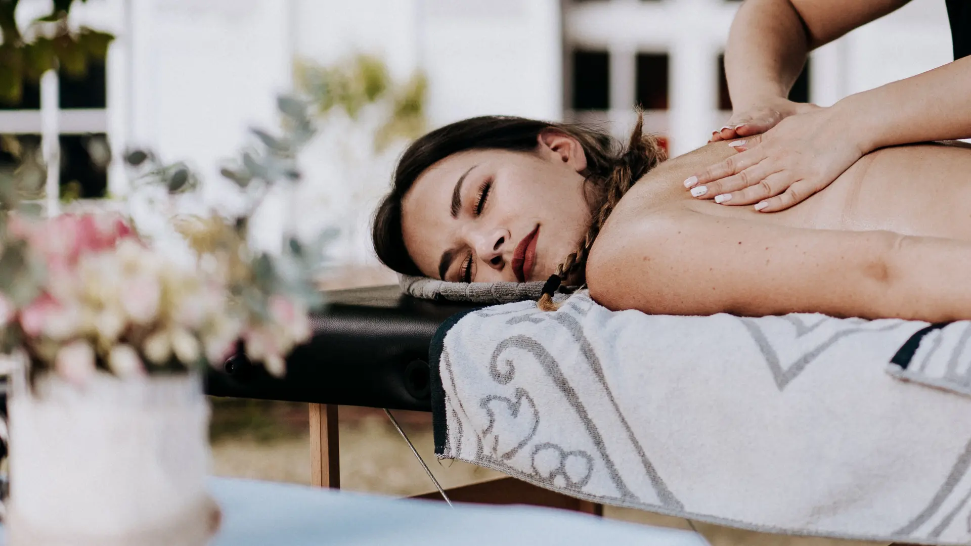 Massage, modelages, soin du visage, profitez de votre séjour pour prendre soin de vous