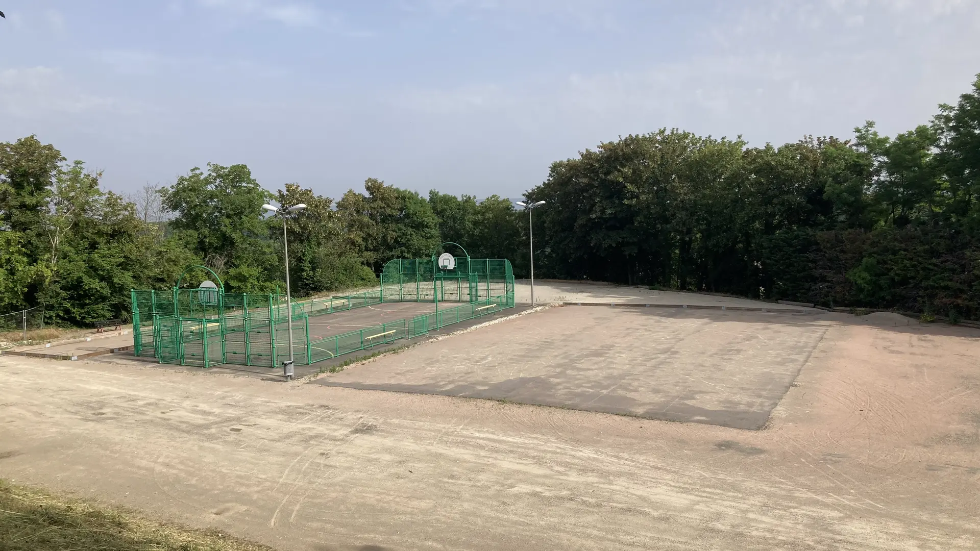 jeux de boules et espace sportif