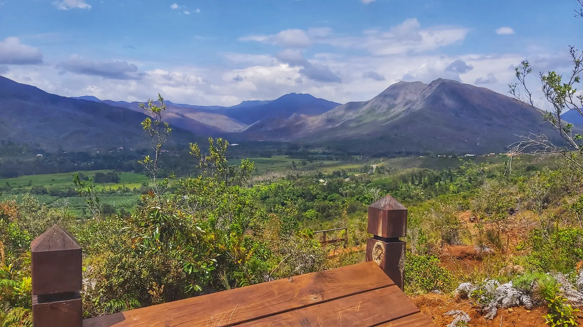 Des points de vue offrant des panoramas époustouflants... à une vingtaine de minutes de Nouméa seulement !