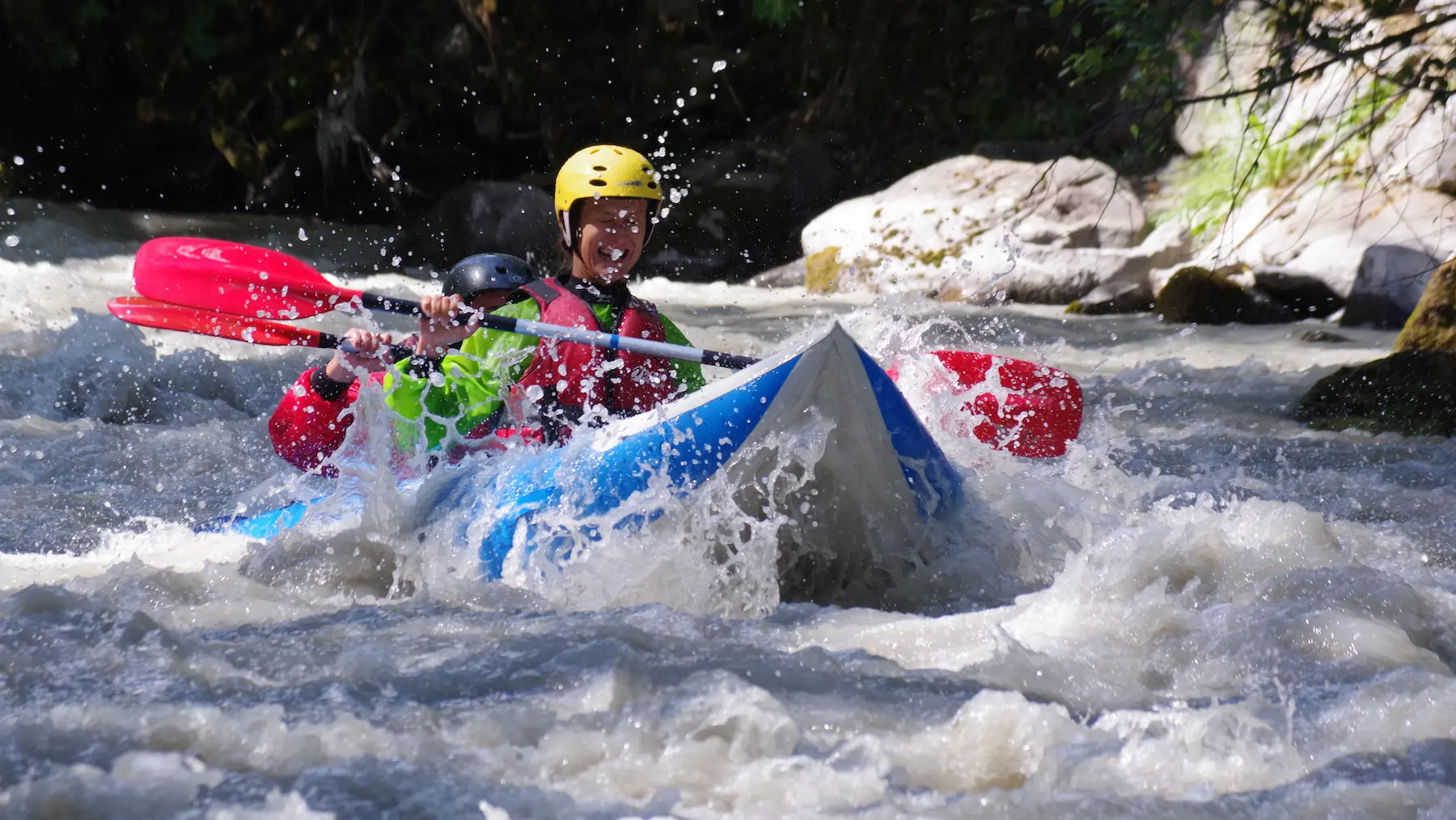 Kayak gonflable biplace à Serre Chevalier