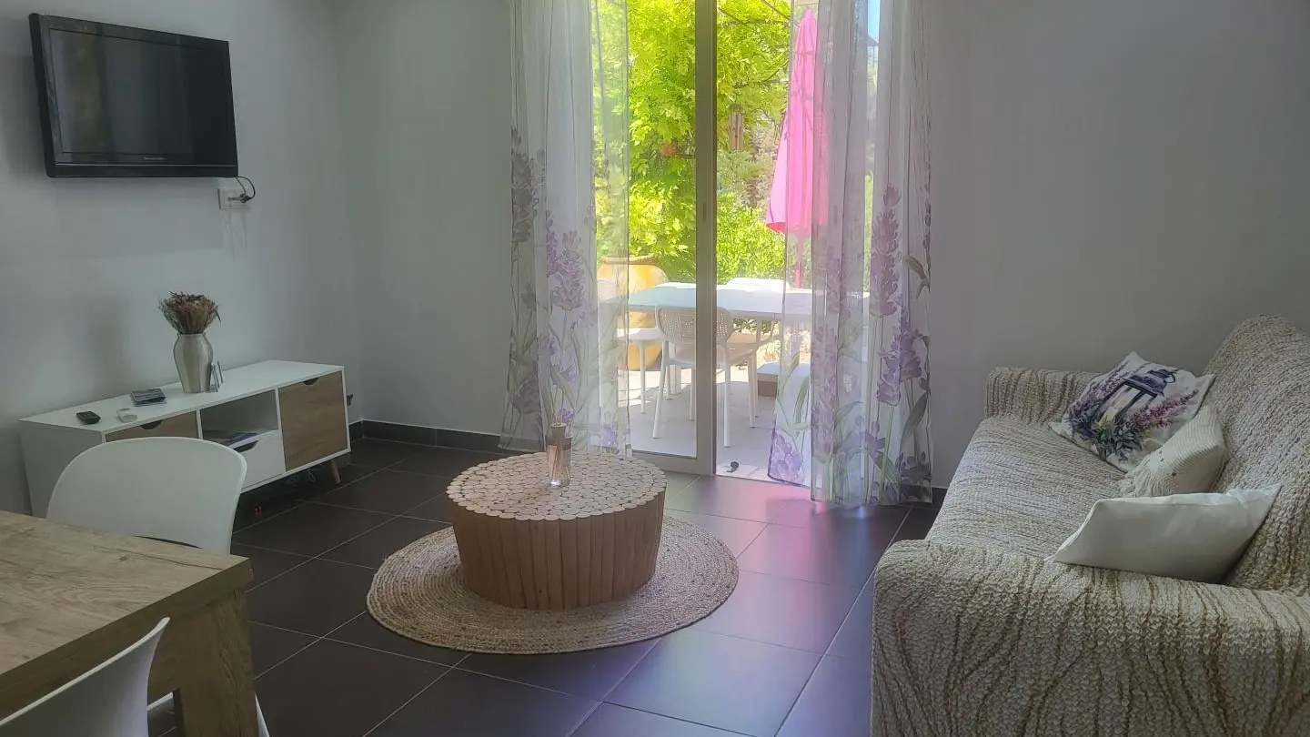 Gîte Mas de la Galinette Lavande-Séjour-Biot-Gîtes de France Alpes-Maritimes
