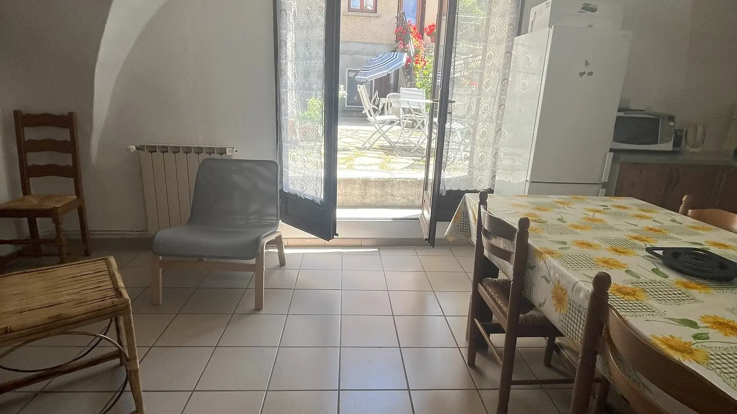 ppartement 6 personnes -RDC