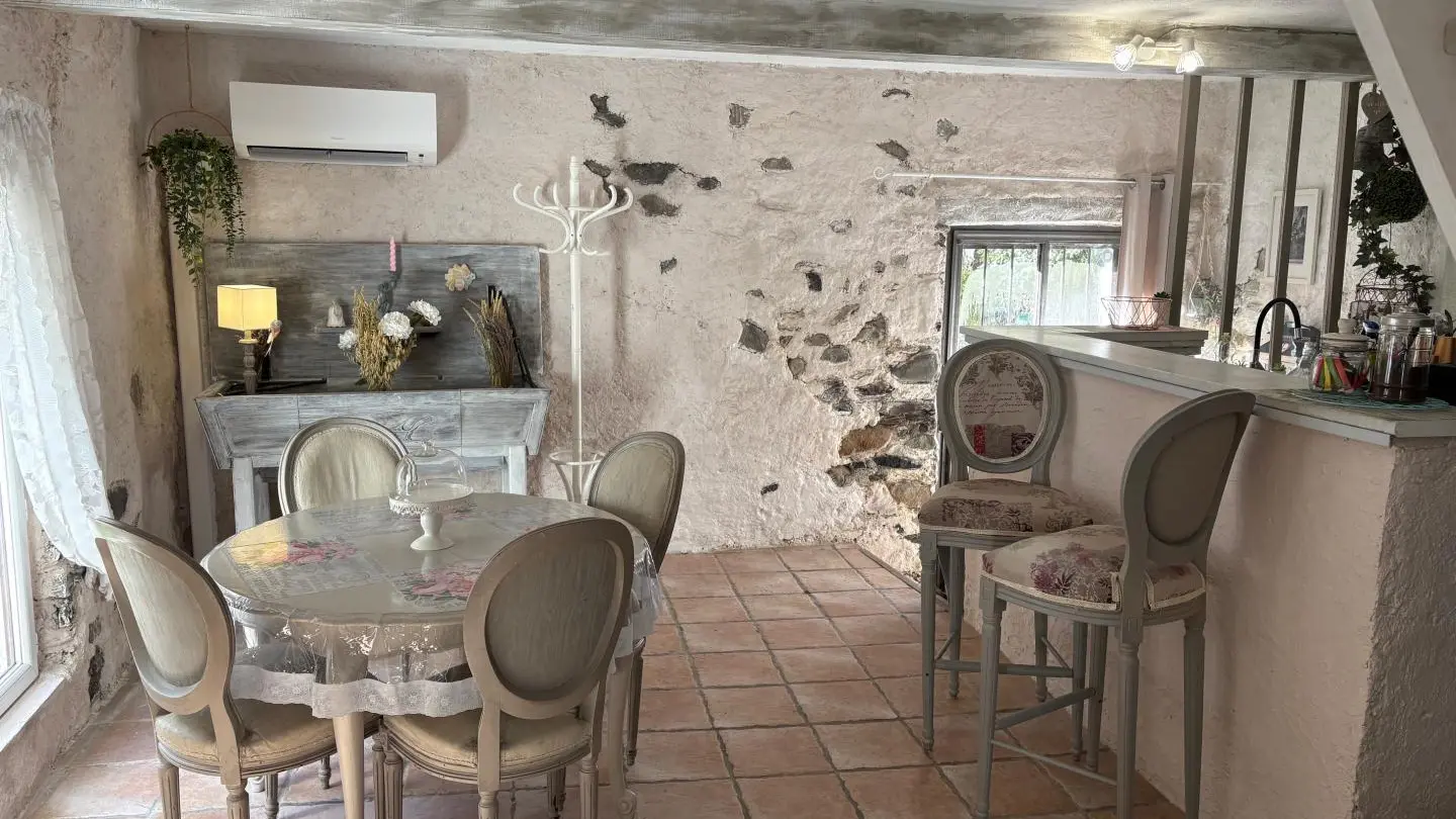 Le Moulin de la Source-Coin repas-Fontan-Gîtes de France des Alpes-Maritimes