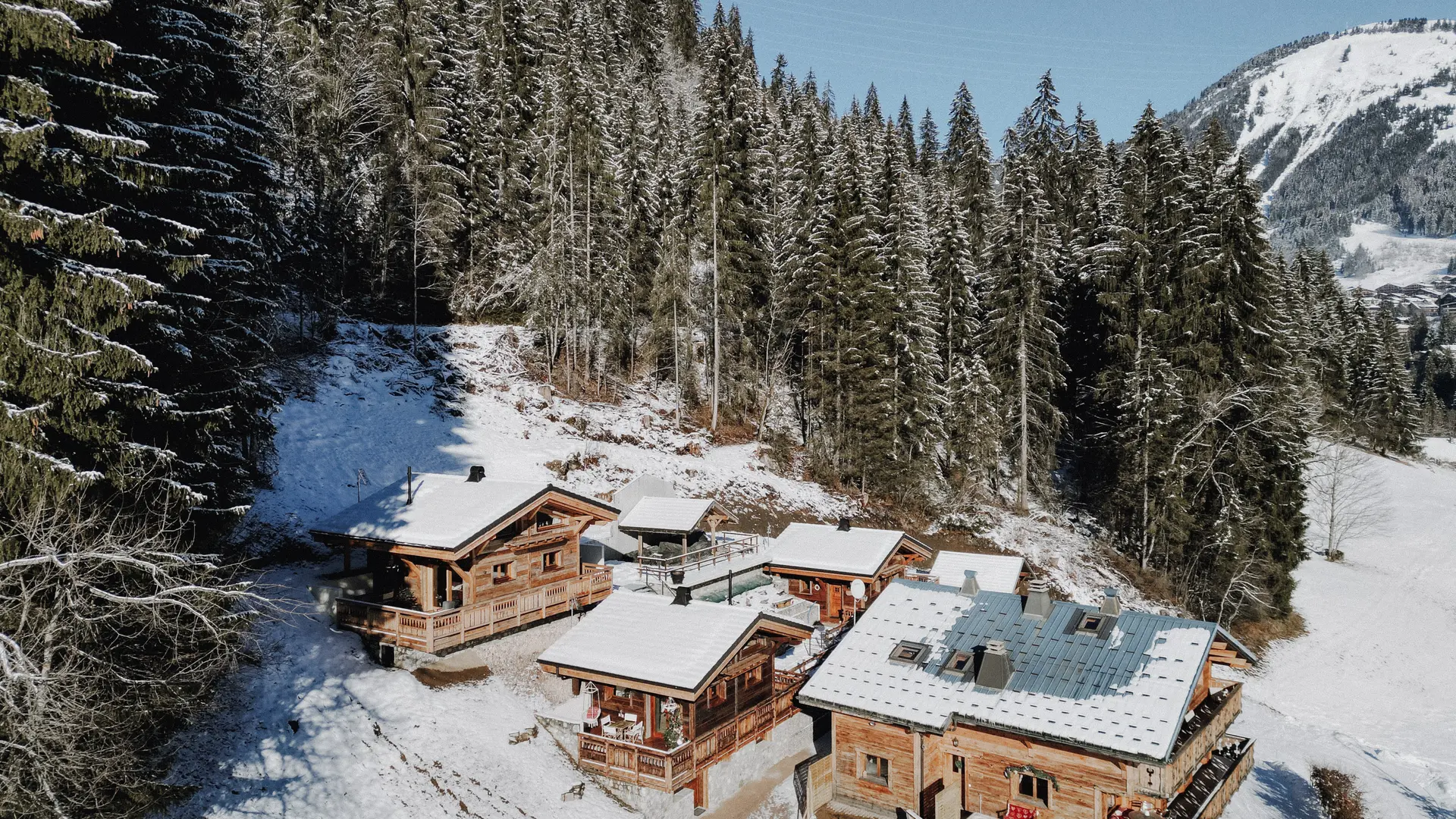 Vue d'ensemble hiver_Savoya Lodges_Châtel