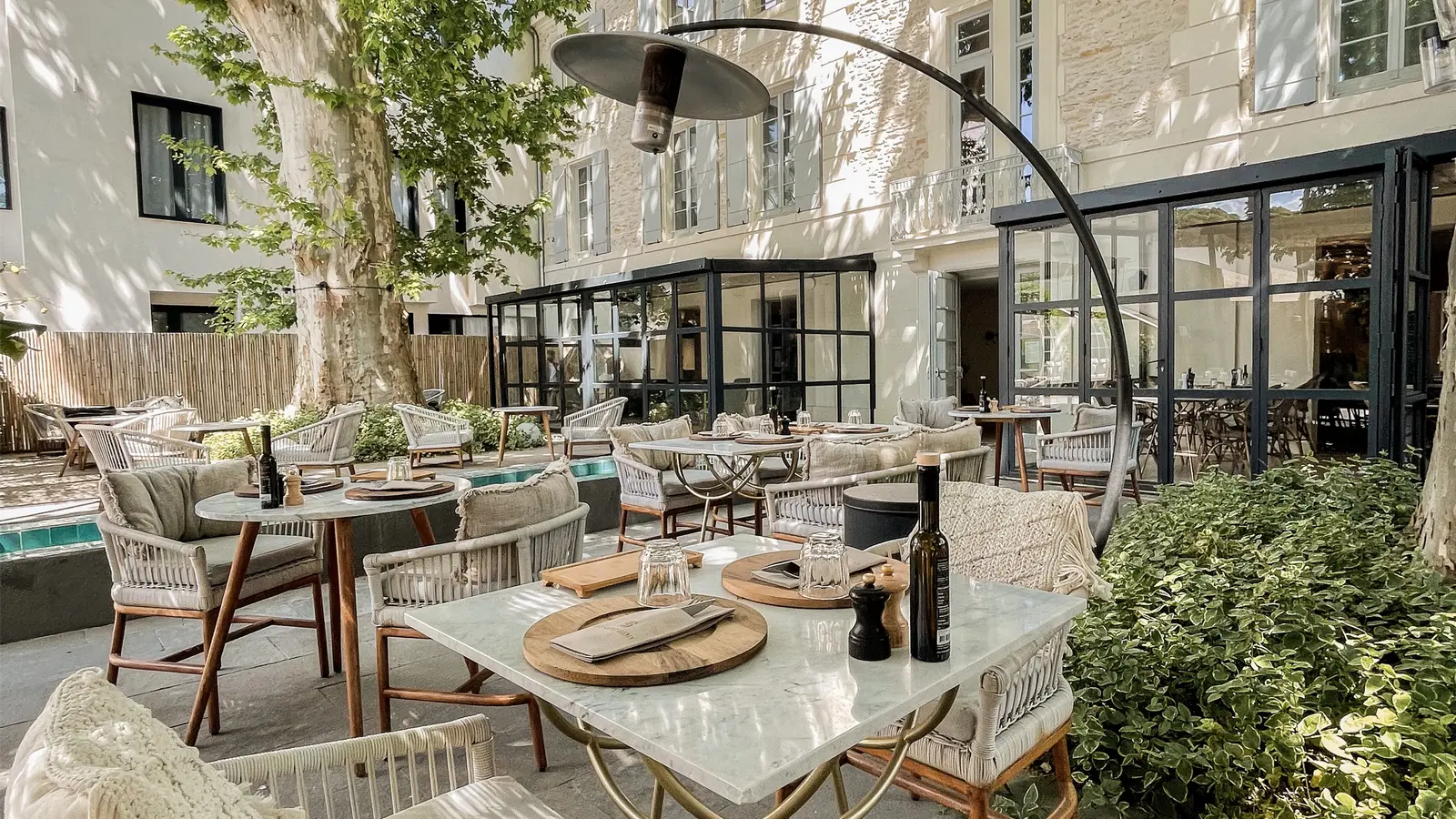 Hôtel Restaurant Sur les Braises à Saint-Rémy-de-Provence
