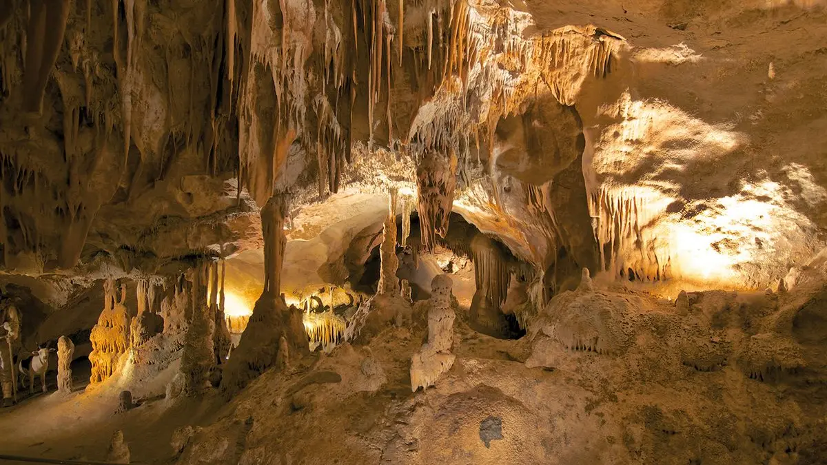 Grotte de la Madeleine