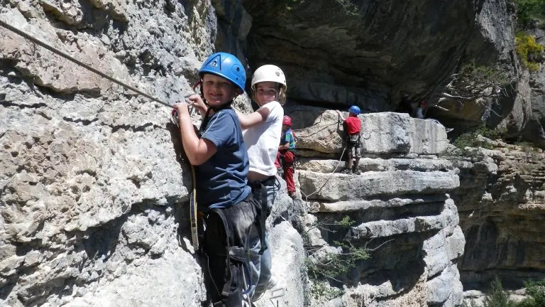 Via ferrata avec le bureau des guides des 2 Vallées