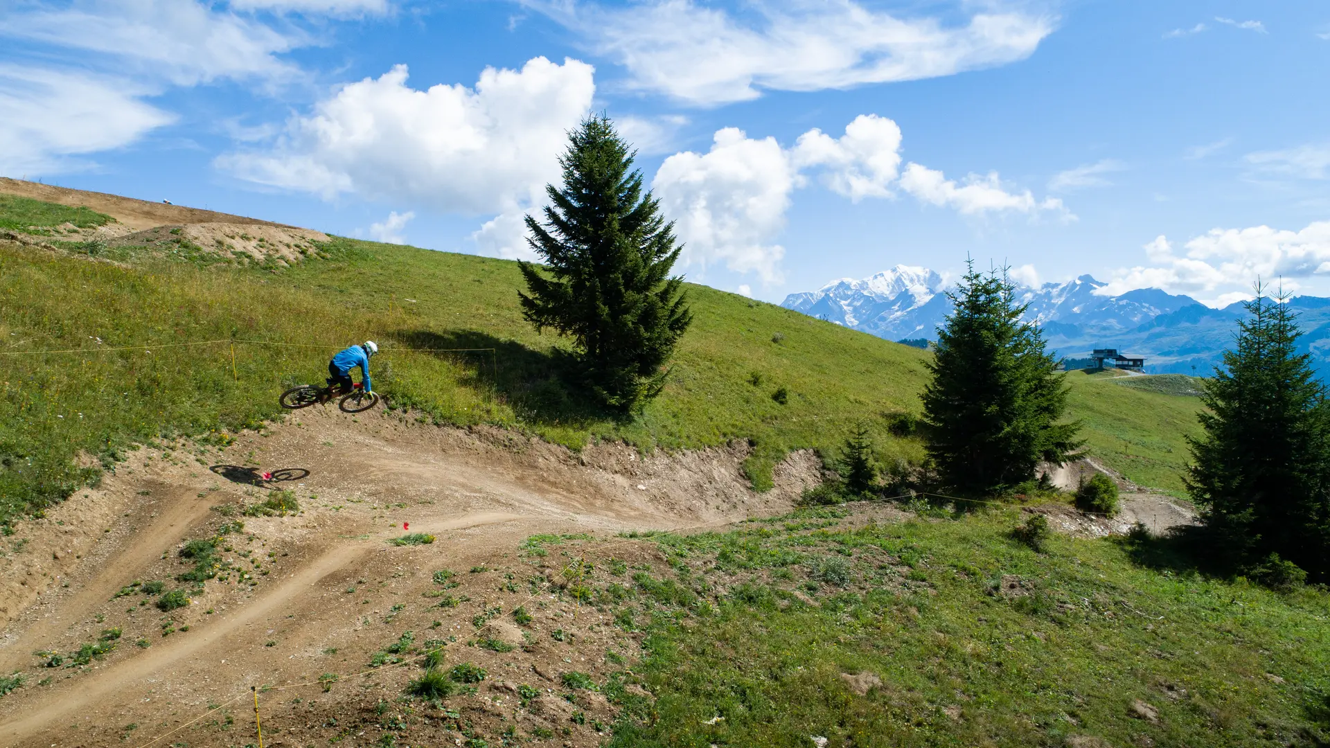 Piste DH bleue depuis Bisanne