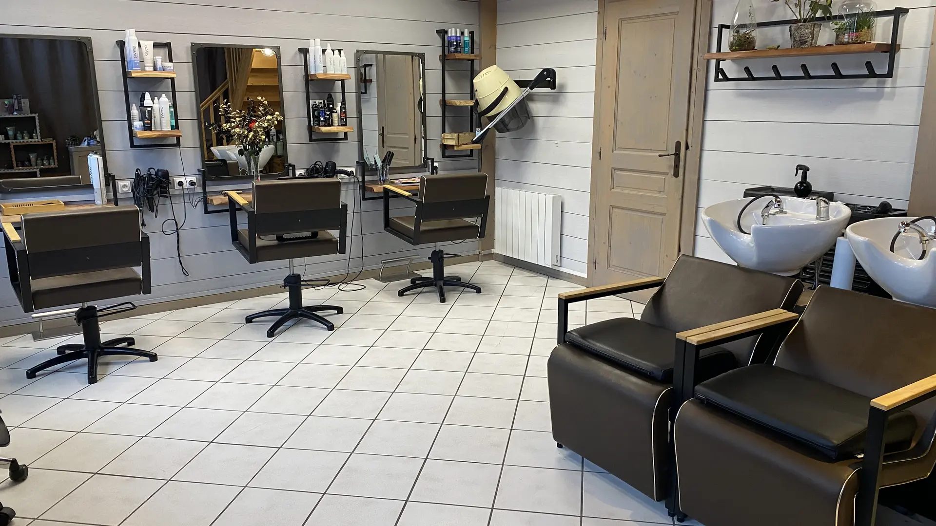 photo du salon de coiffure