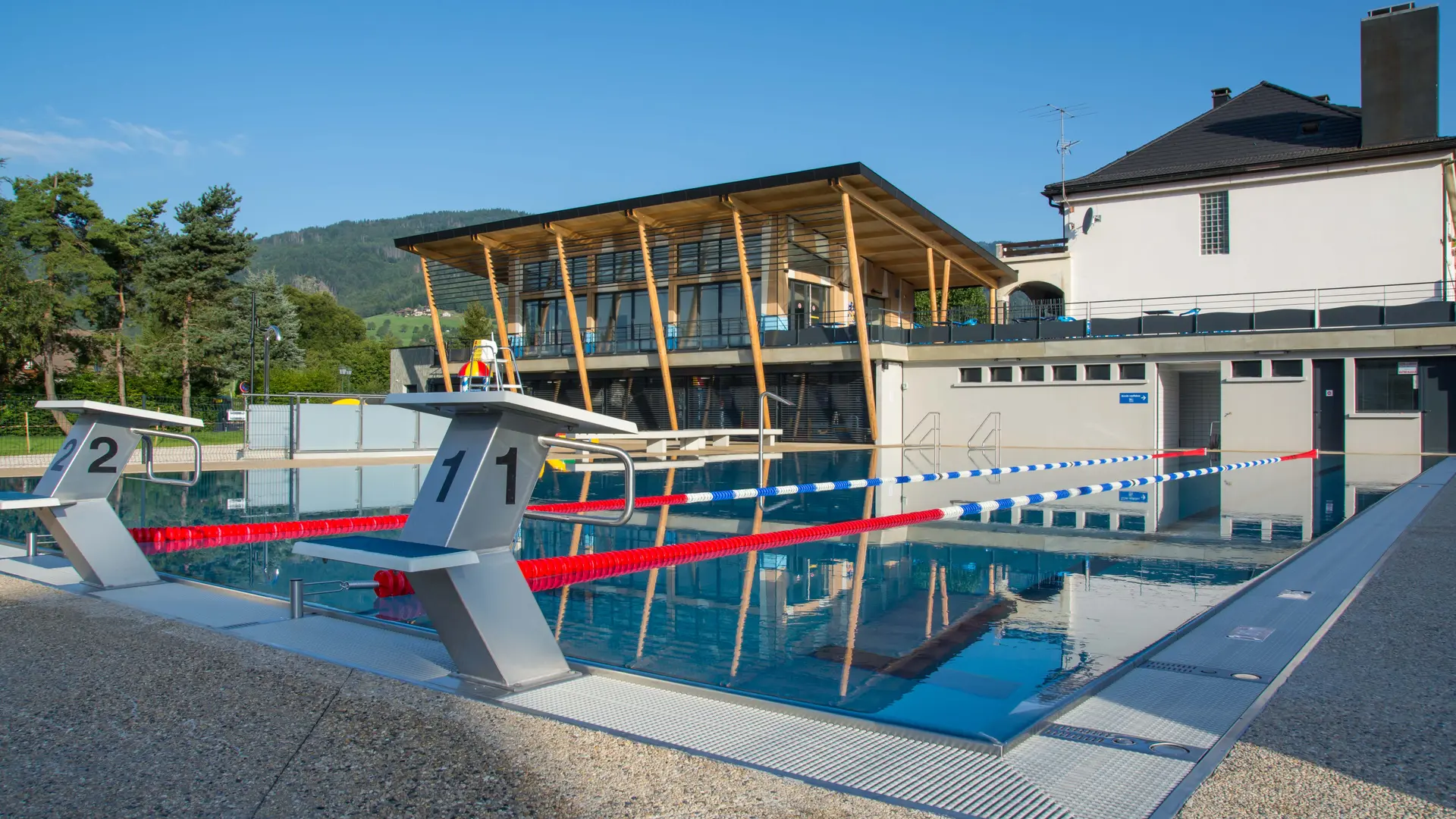 vue_globale2_piscine_vallee_verte