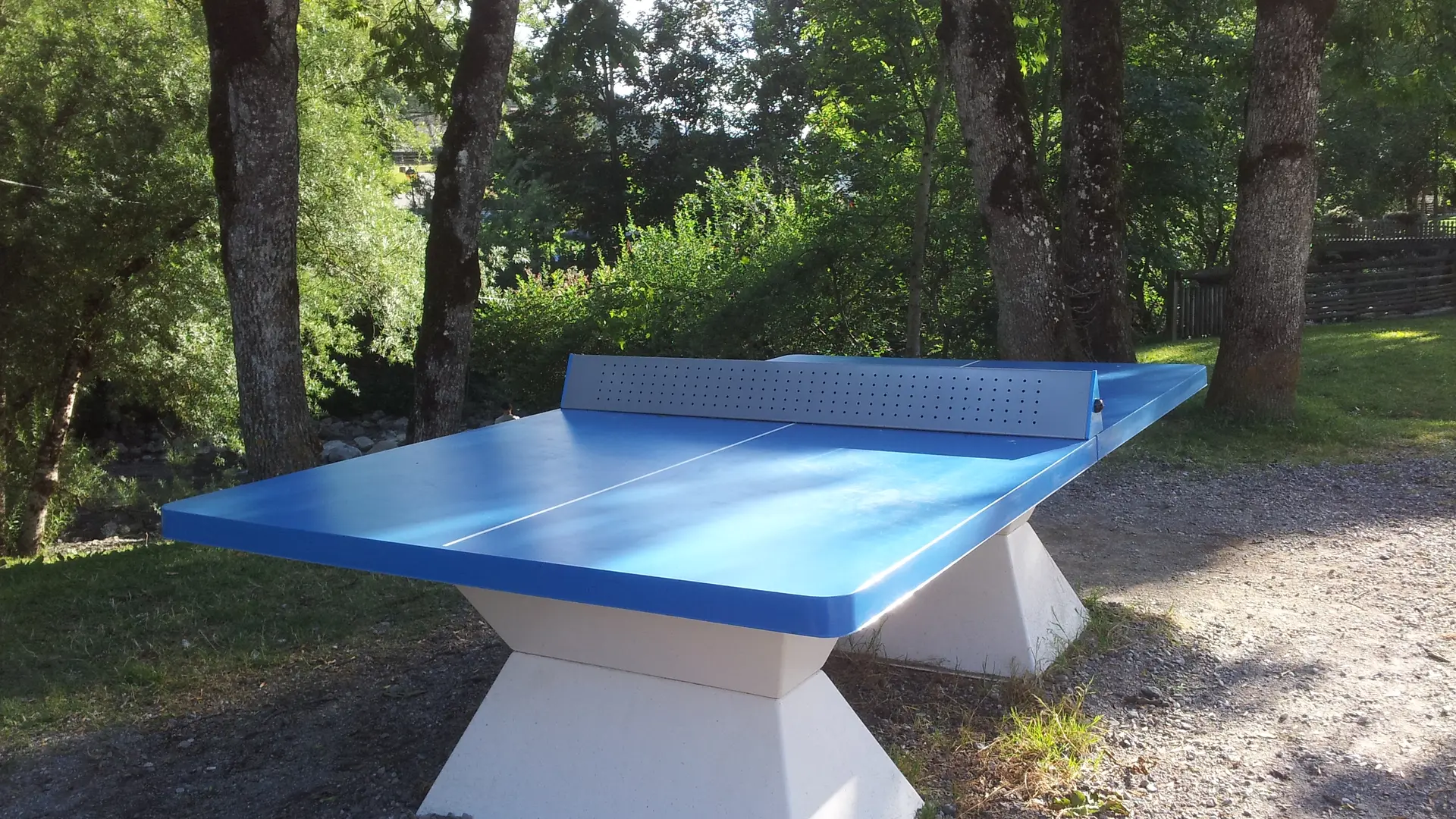 Table de ping-pong au Grand-Bornand