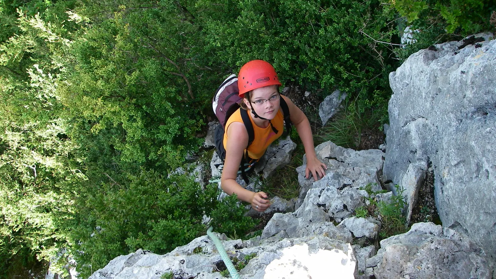 au pied de la falaise