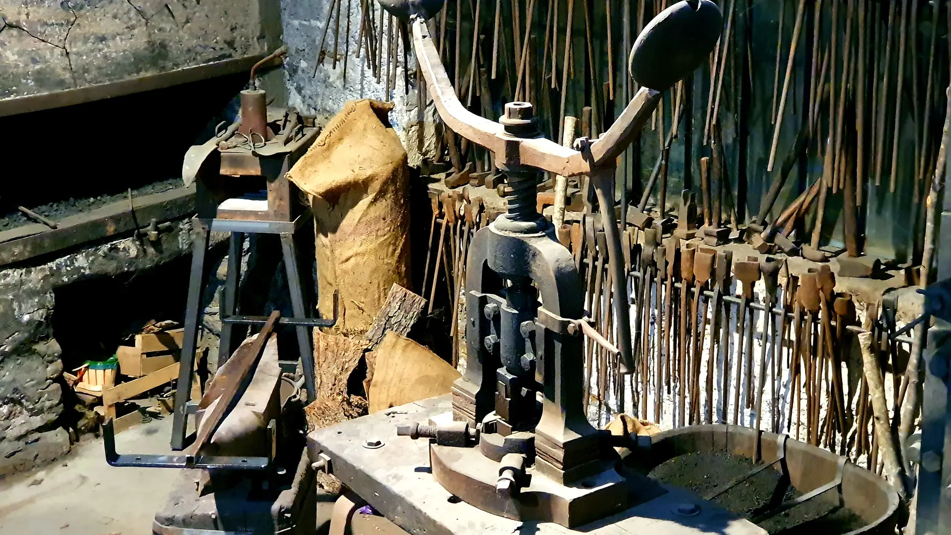La Mourine Maison des forgerons