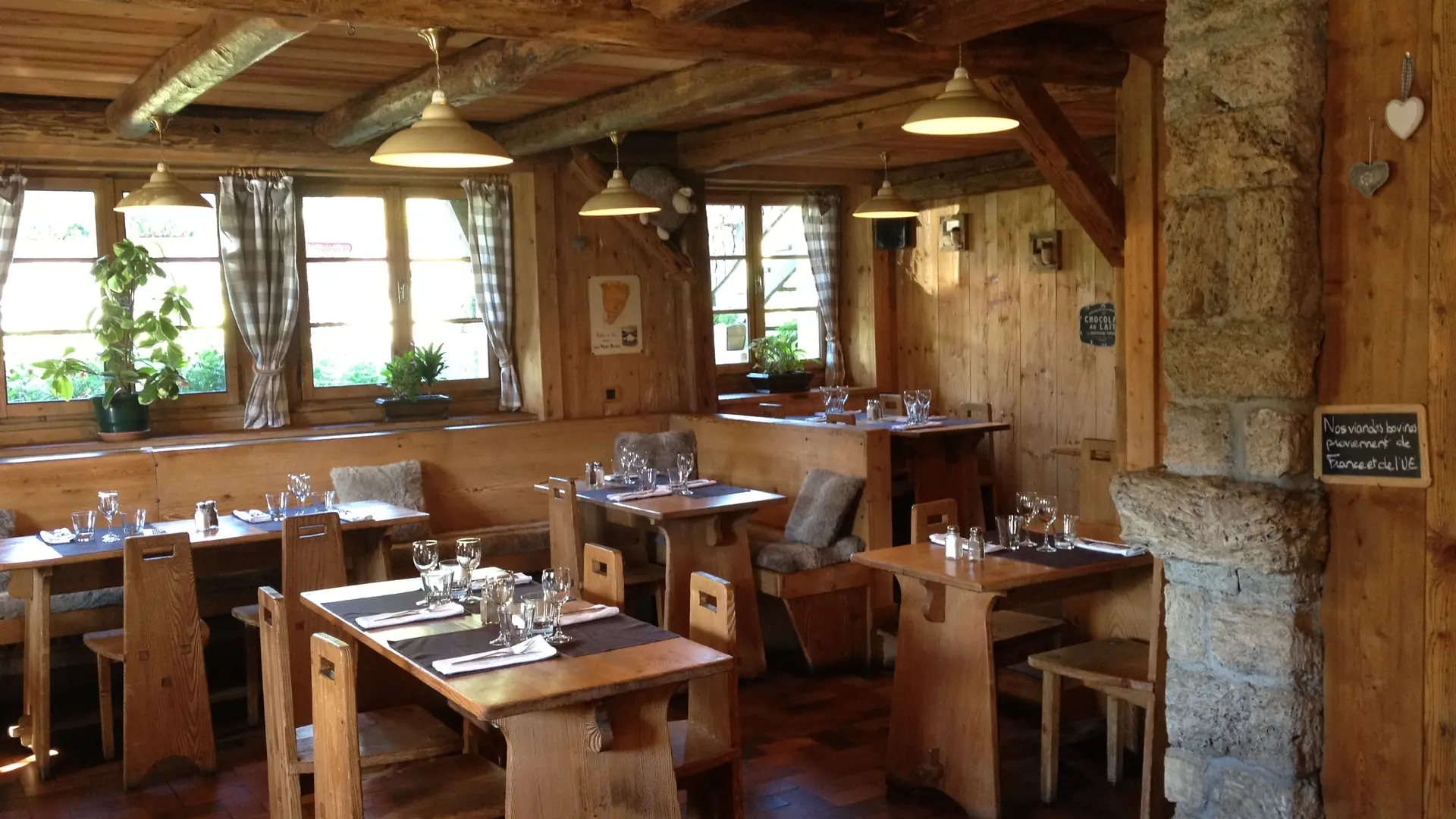 Salle du restaurant le Coin savoyard