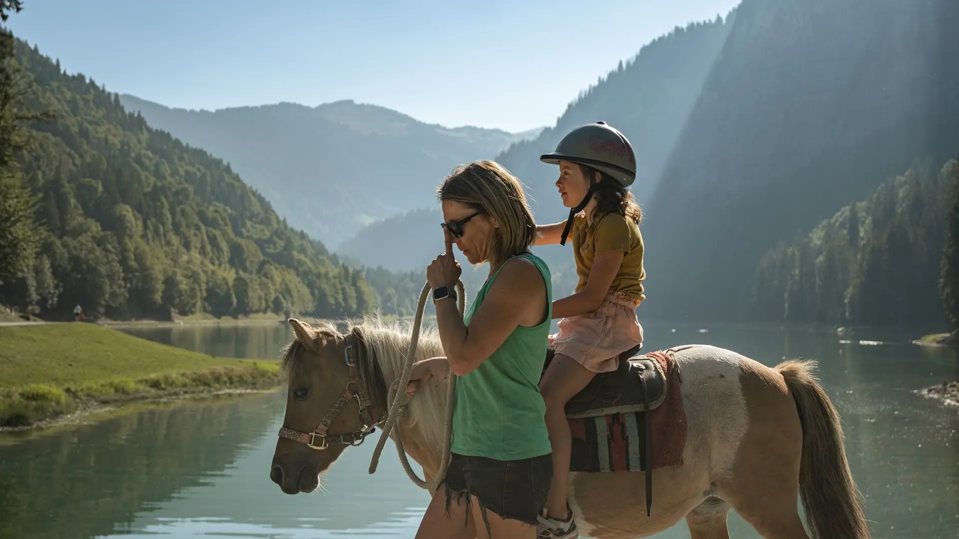 Balade à poney au Lac de Montriond