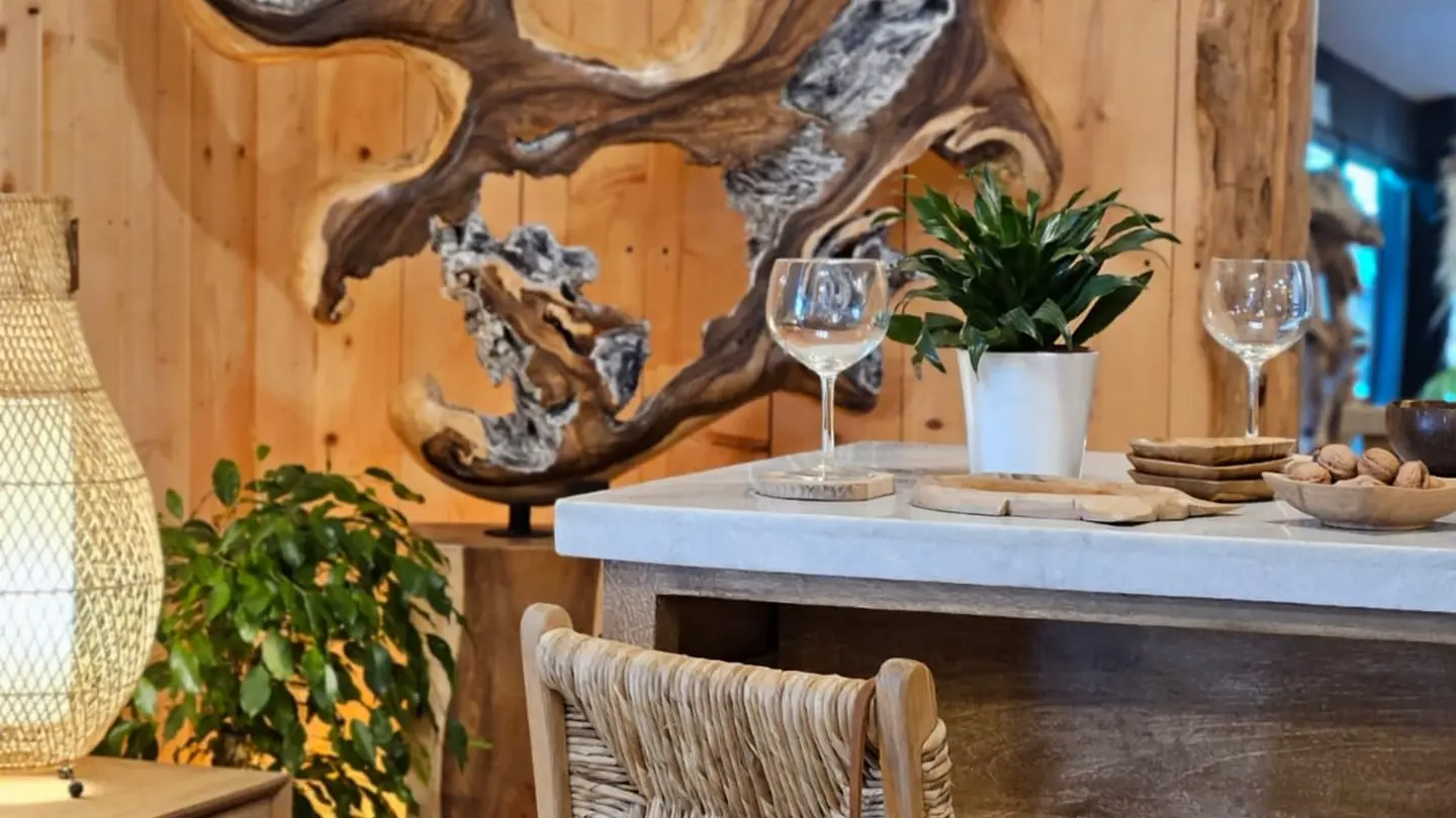 Home Travel, boutique de décoration et aménagement intérieur et extérieur à Saint-Rémy-de-Provence