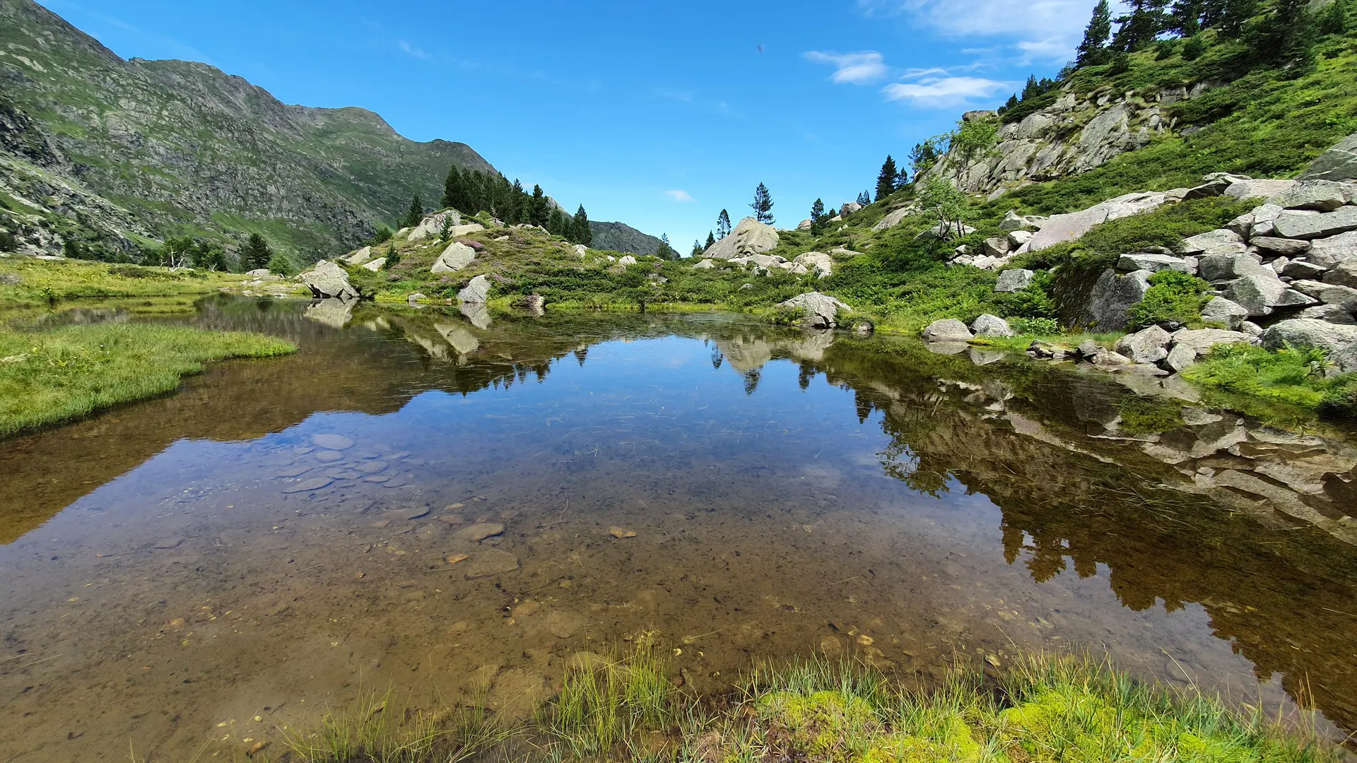 estanques de montaña Orlu