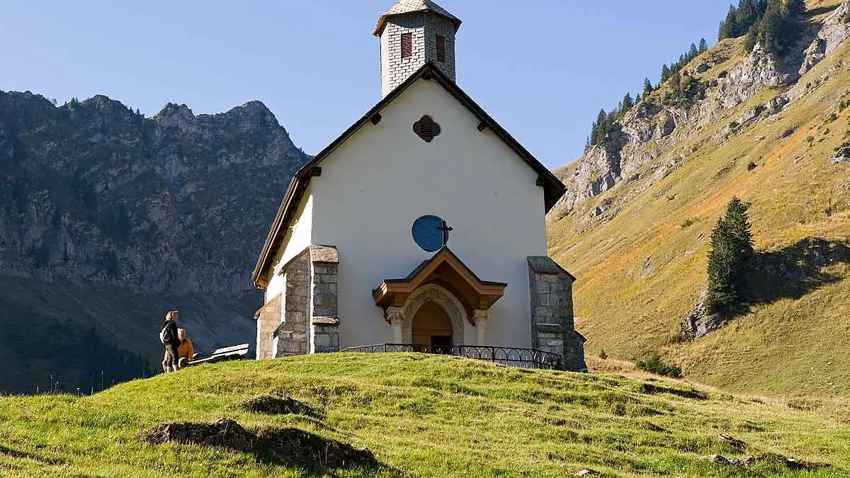 La Chapelle de Graydon en automne