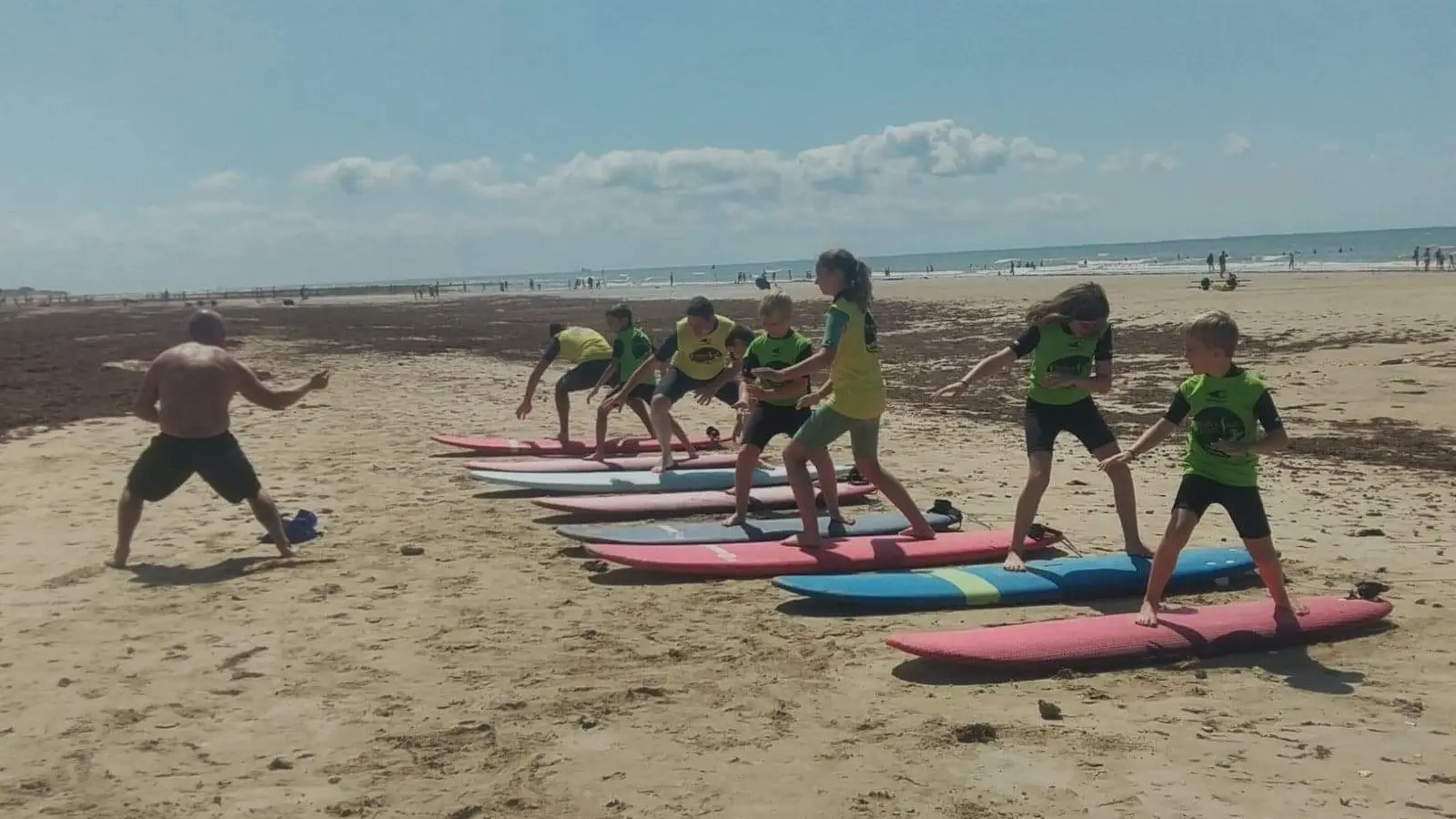 Cours de surf et natation