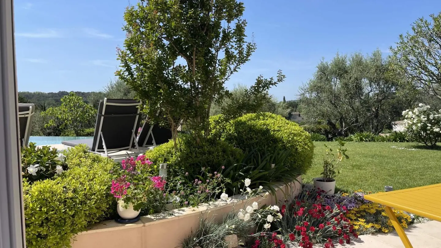 Maison SmartAzur-Chambre Jaune-Terrasse privative-Chambres d'Hôtes-VENCE-Gîtes de France Alpes-Maritimes