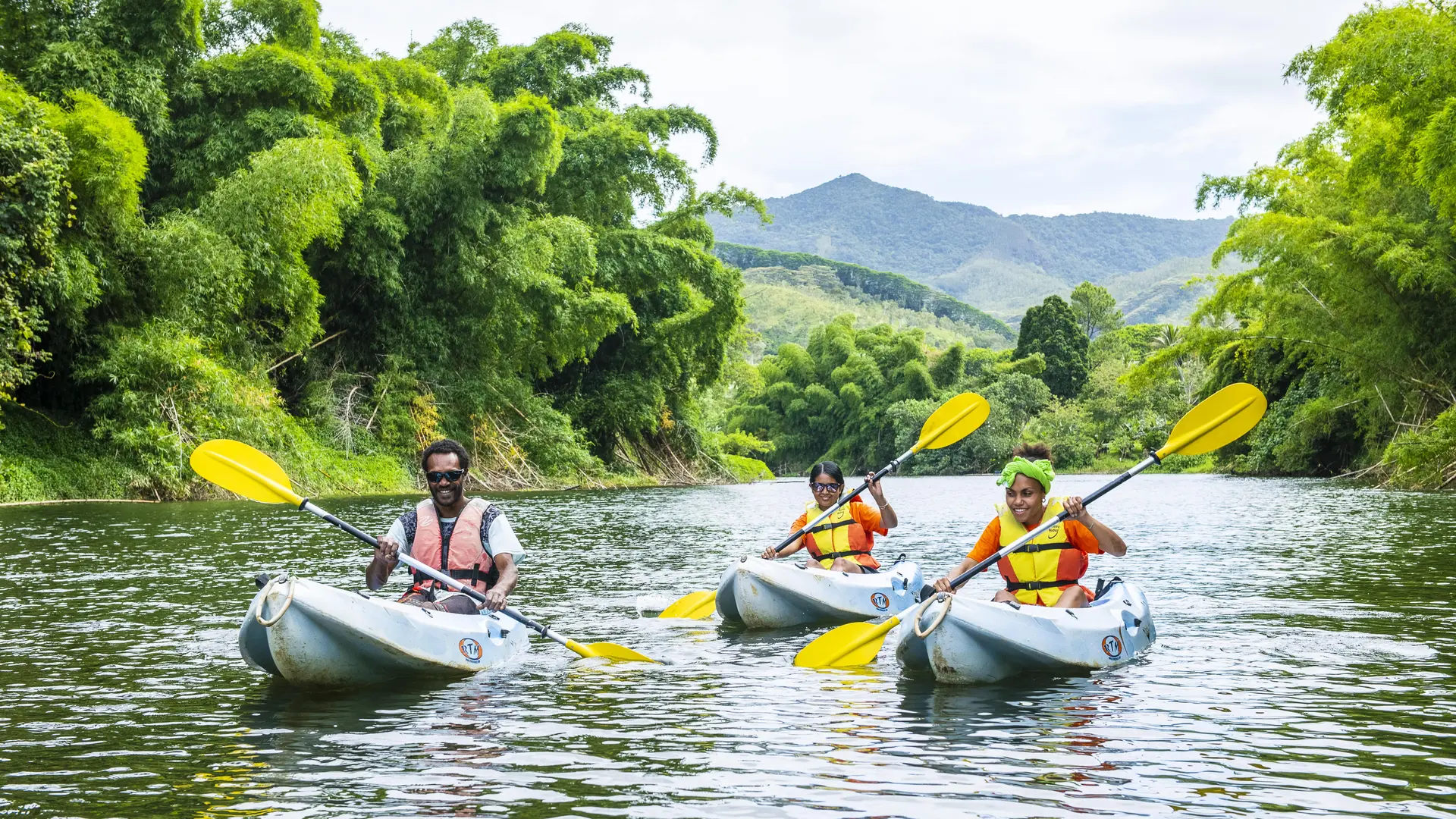 kayak, rivière, Amoa, Odyssé, Poindimié