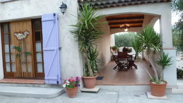 Gîte N°1 La Roche Rouge-Terrasse-Colomars-Gîtes de France des Alpes-Maritimes