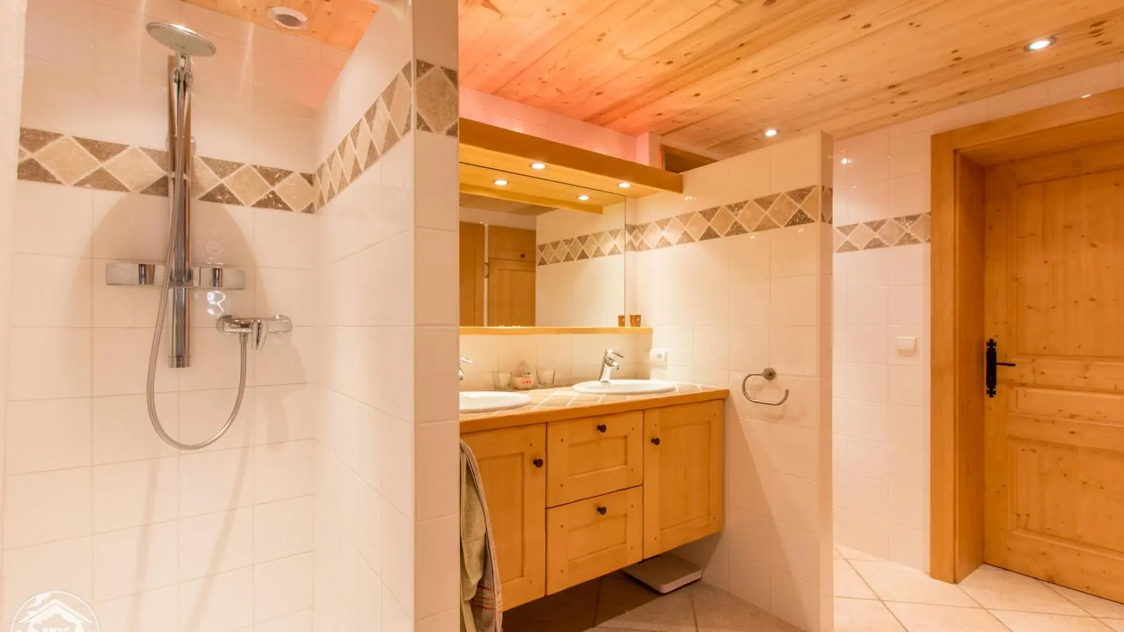 Salle d'eau du sous-sol