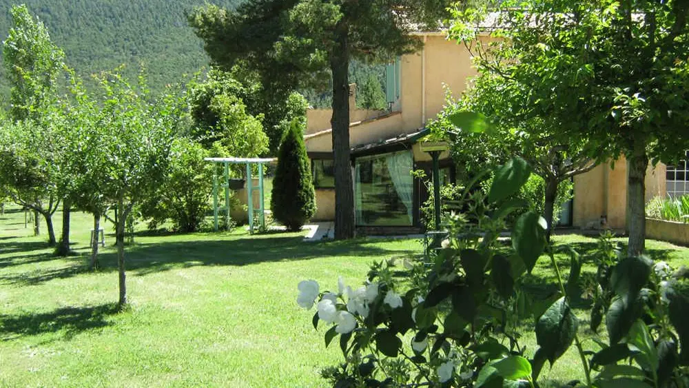 Villa La Myreclose-Jardin-Saint Auban-Gîtes de France Alpes Maritimes