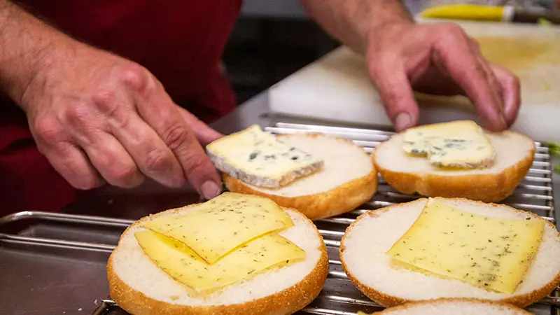 Burger aux fromages du Queyras