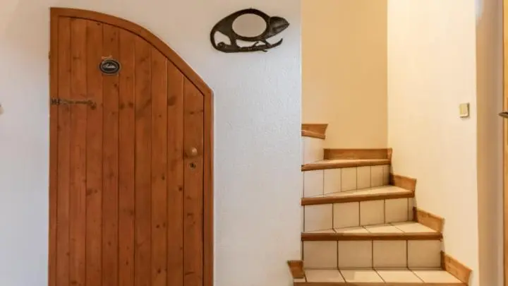 Accès mezzanine et chambre