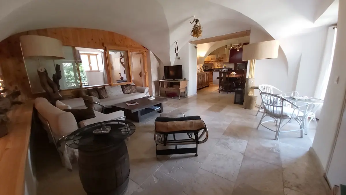 Location Meublé M. JACQQUEY P Aubessagne Vallée du Champsaur