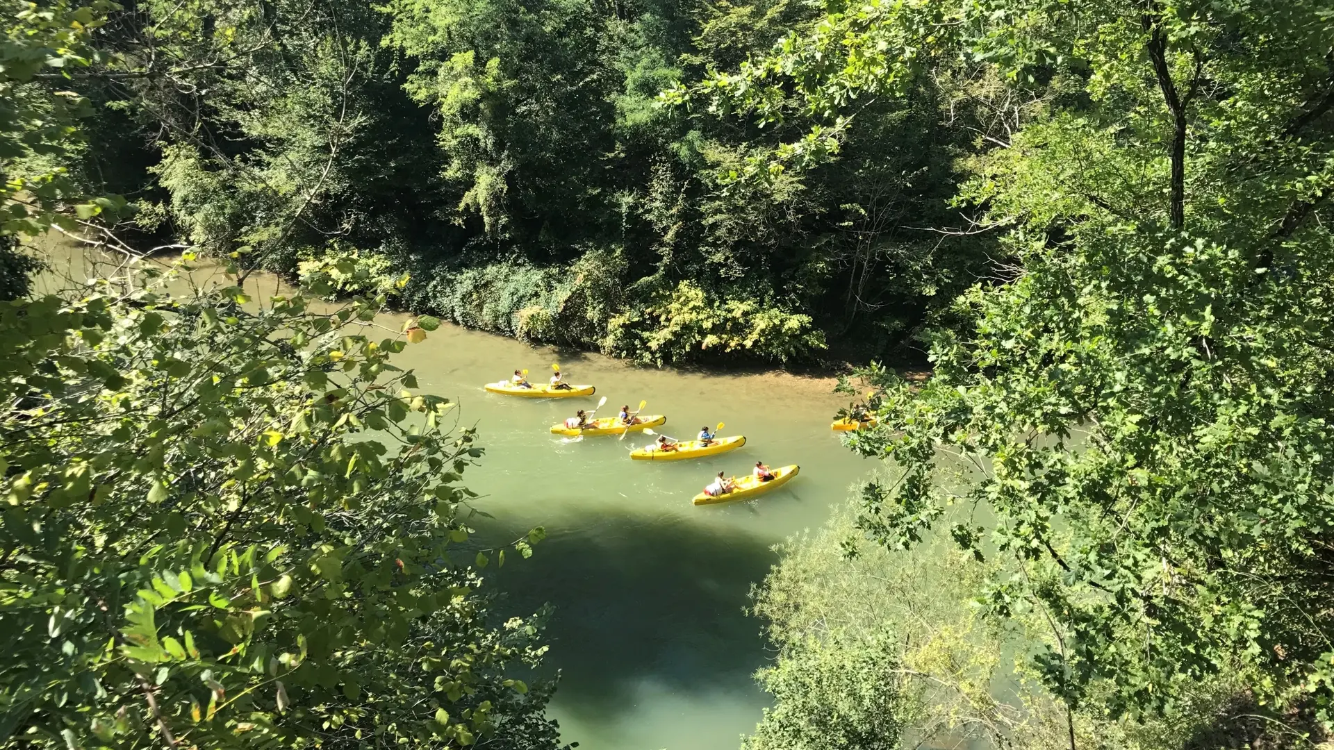 Vertes Sensations - Descente Guiers en canoë