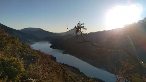 Lac de Castillon au coucher de soleil
