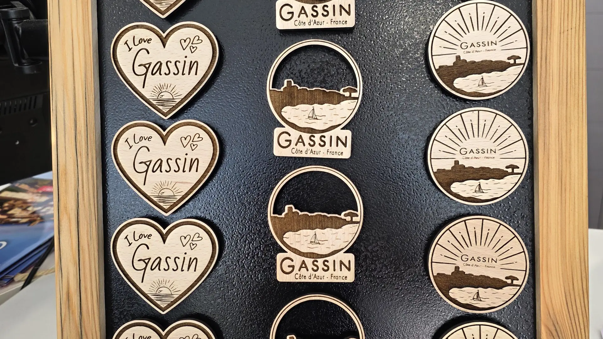 Magnets en bois de Gassin