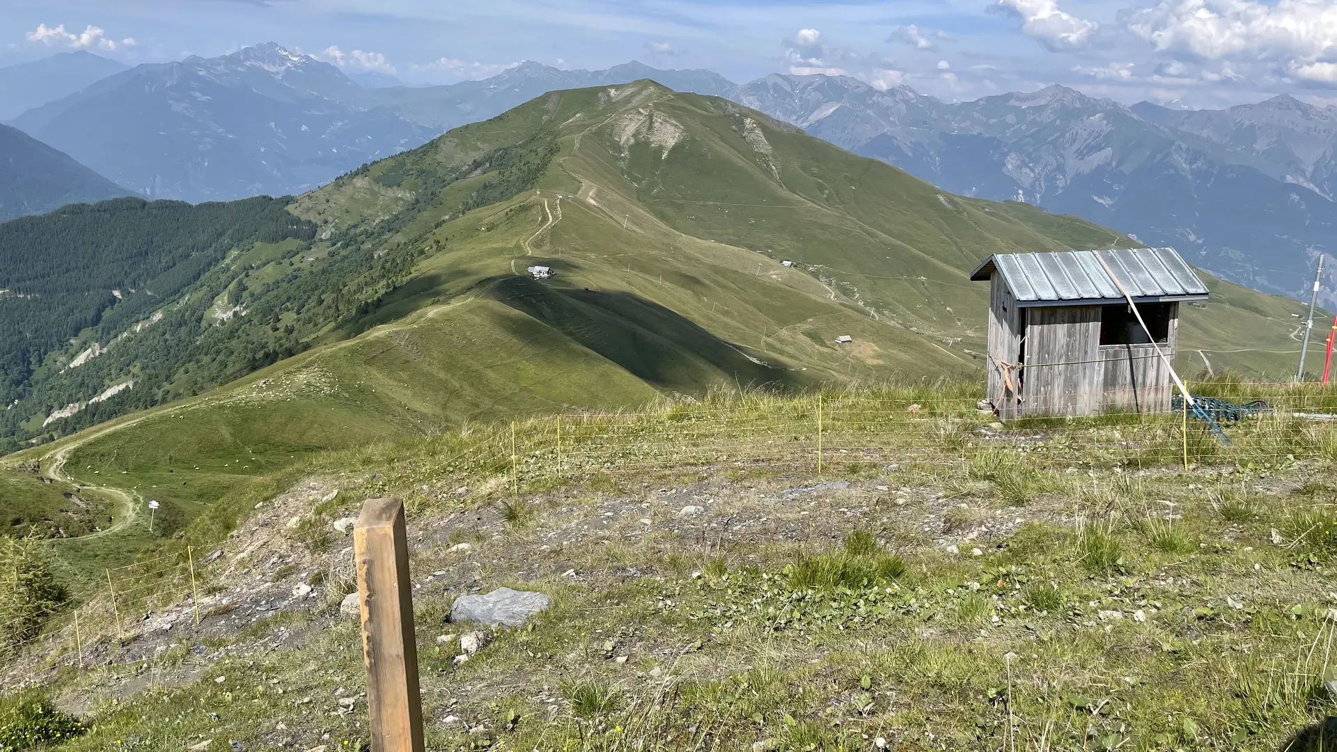 Paysage entre la Tête de Bellard et le Col Marolay