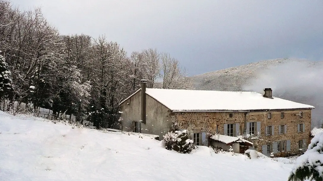 GITE en hiver avec 2 stations de ski proche du gite