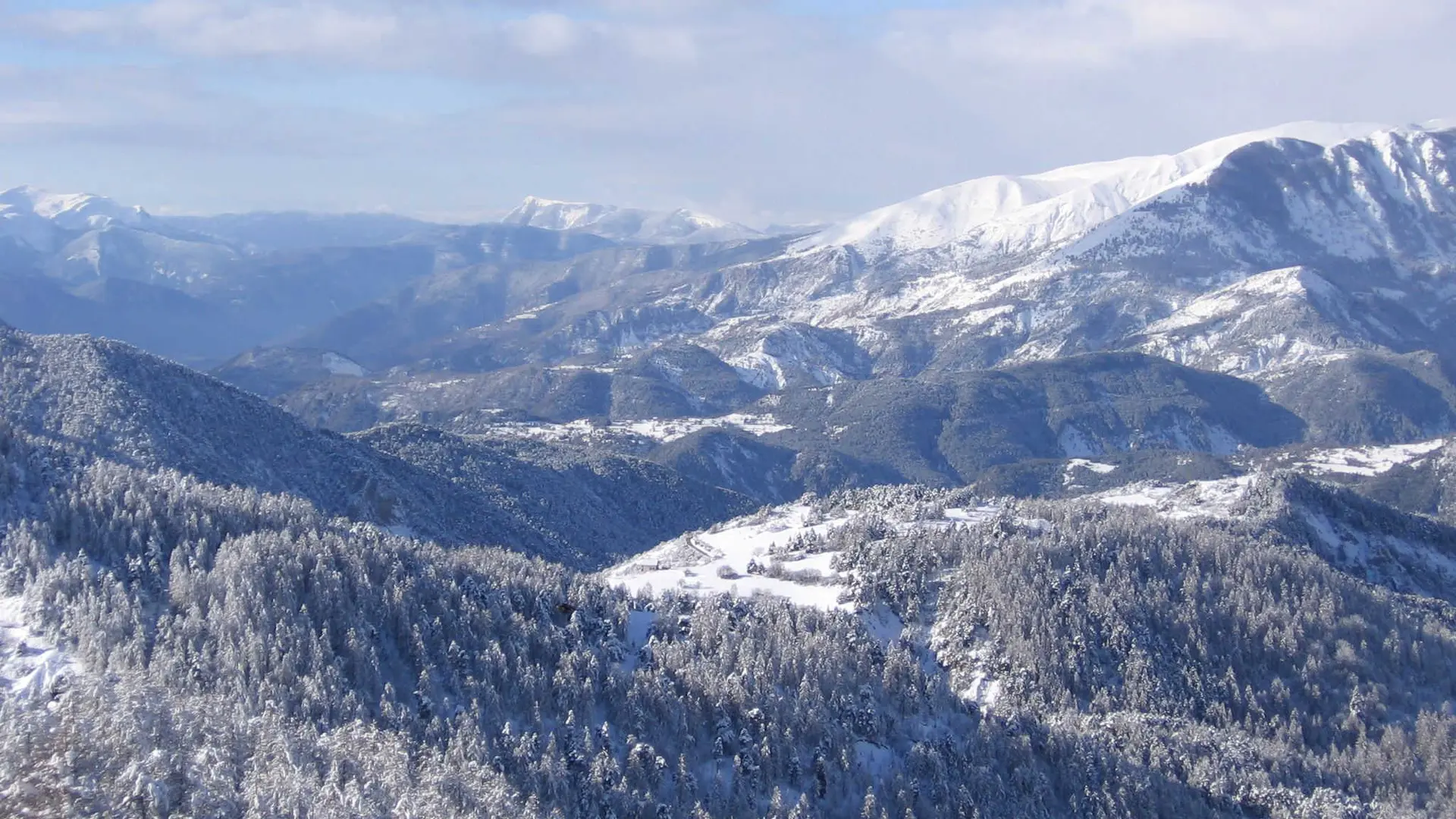 Villa Saint-Jean n°2-Vue sur les montagnes-Valberg-Gîtes de France des Alpes-Maritimes