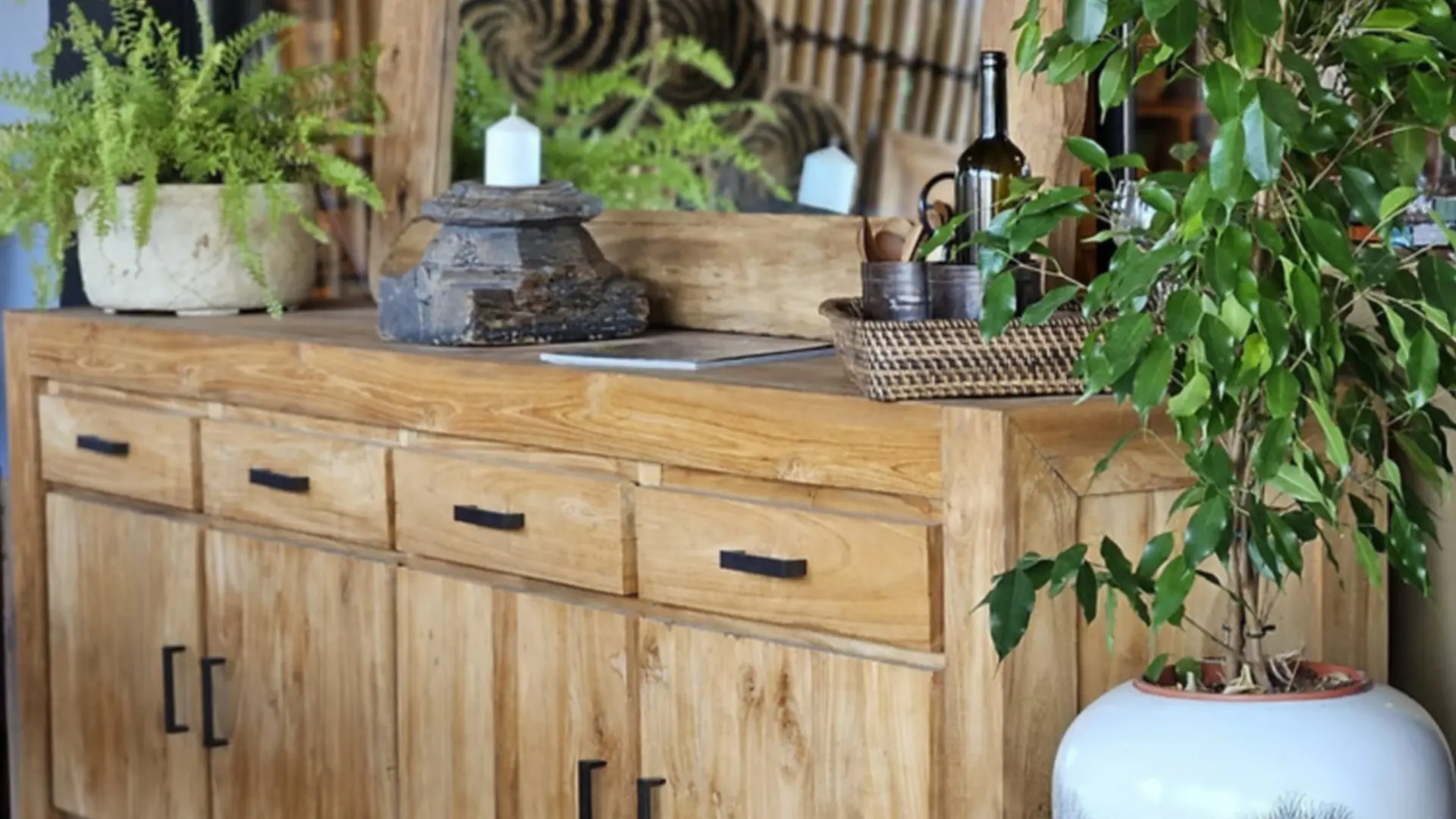 Home Travel, boutique de décoration et aménagement intérieur et extérieur à Saint-Rémy-de-Provence