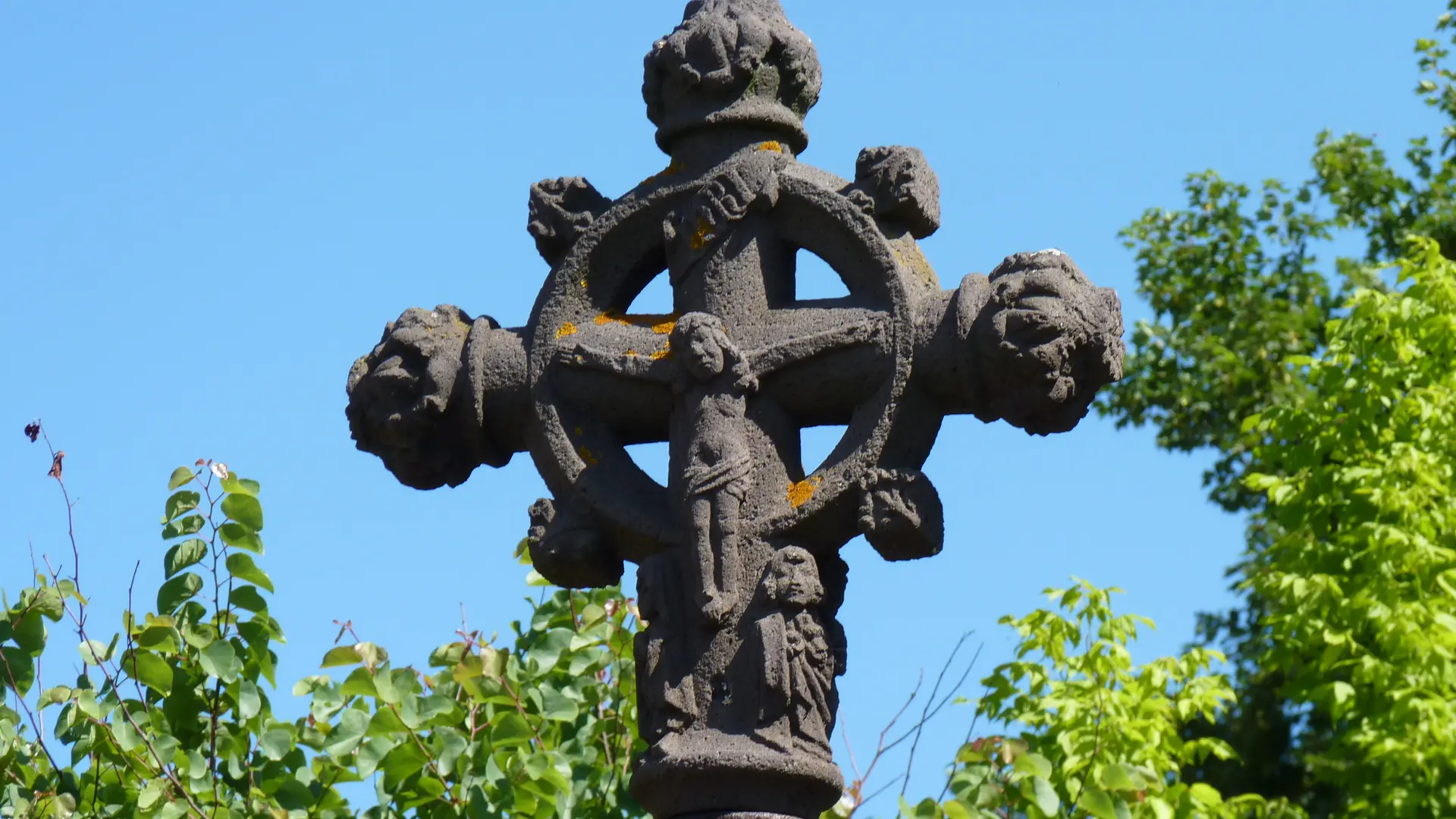 Village vigneron d'enval