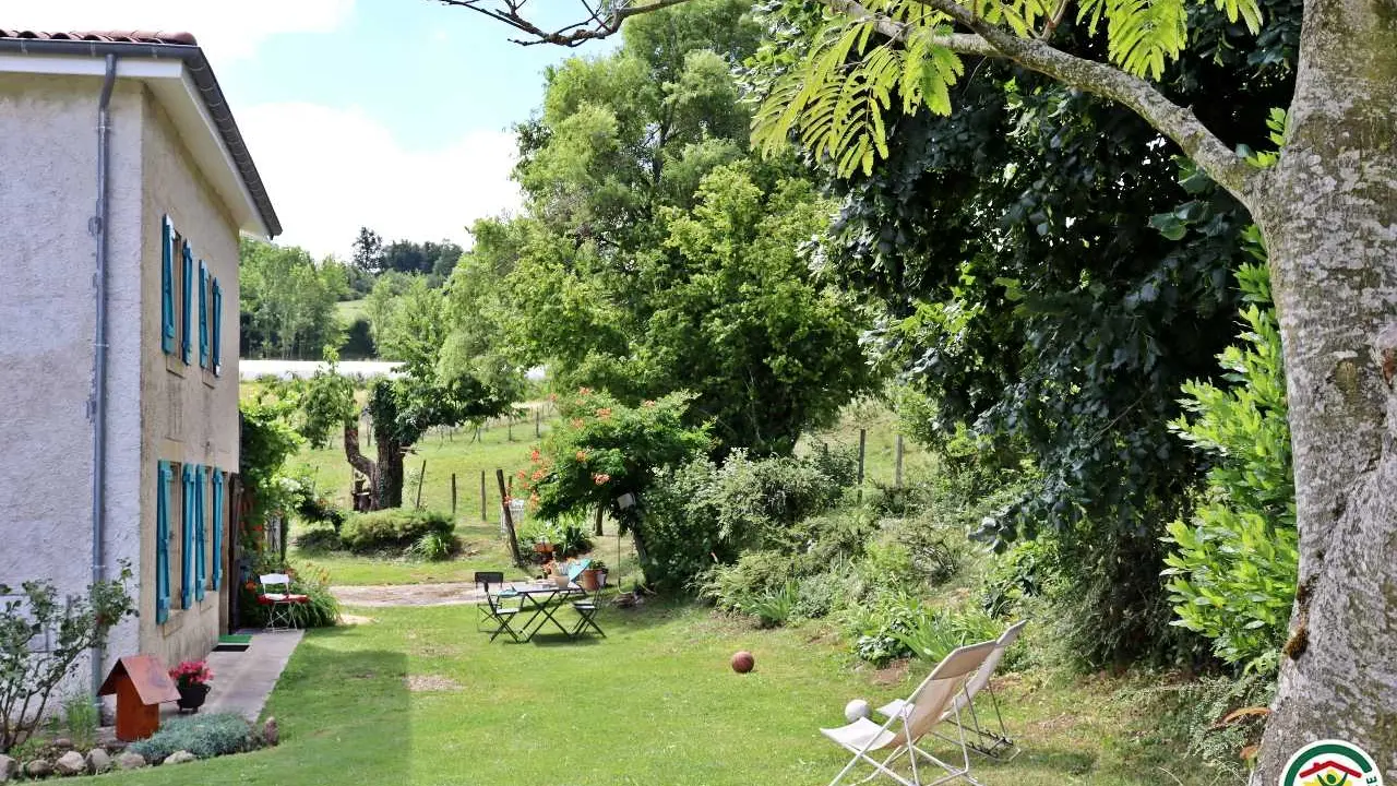 Votre espace extérieur au gîte St Germain des Près