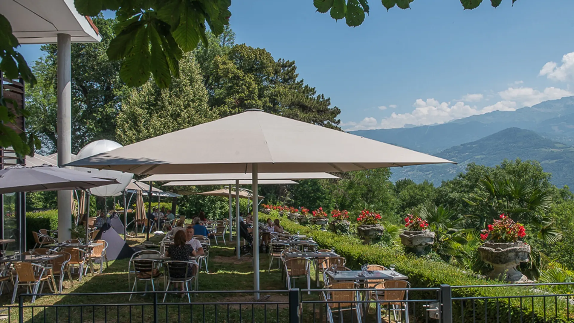 terrasse vue sur Belledonne