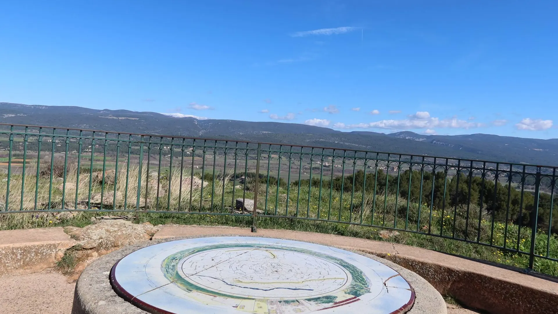 Monts de Vaucluse depuis Roussillon