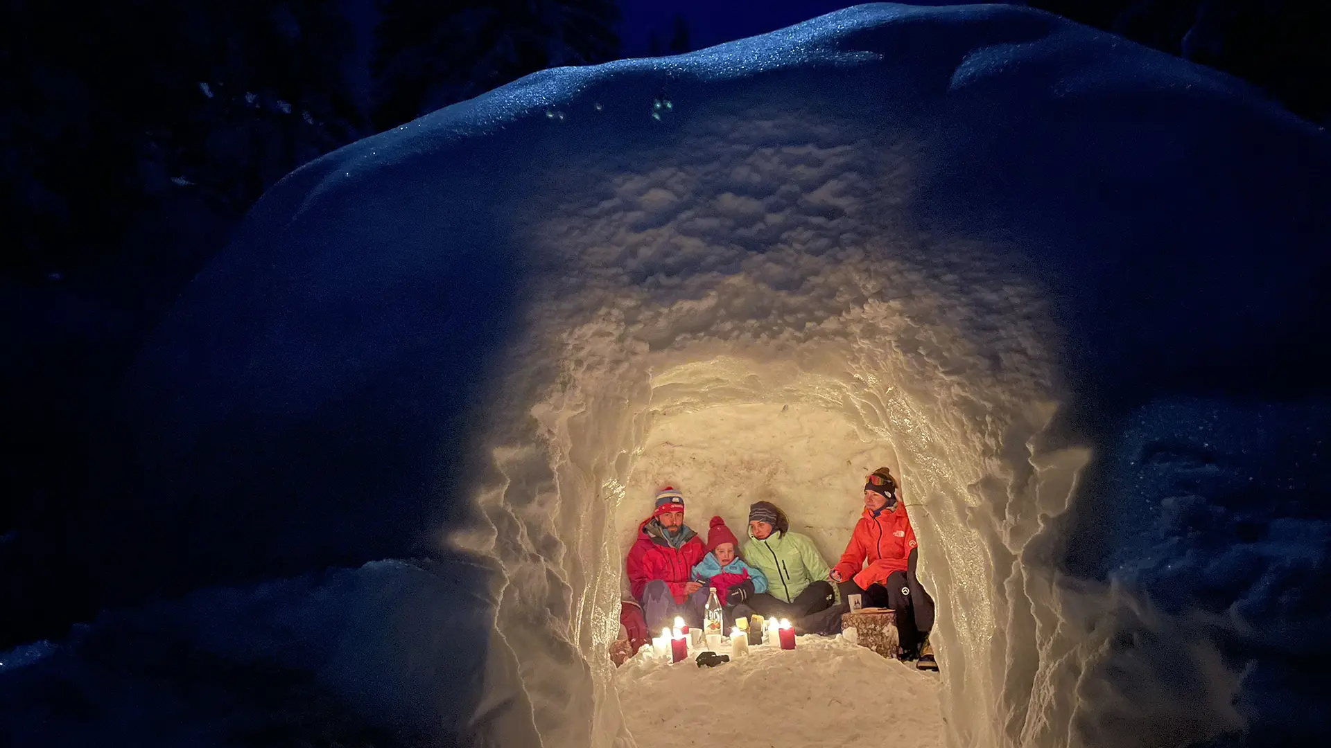 Dans l'igloo en famille