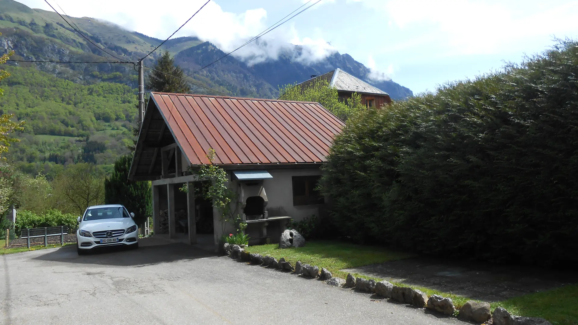 Abri de voiture