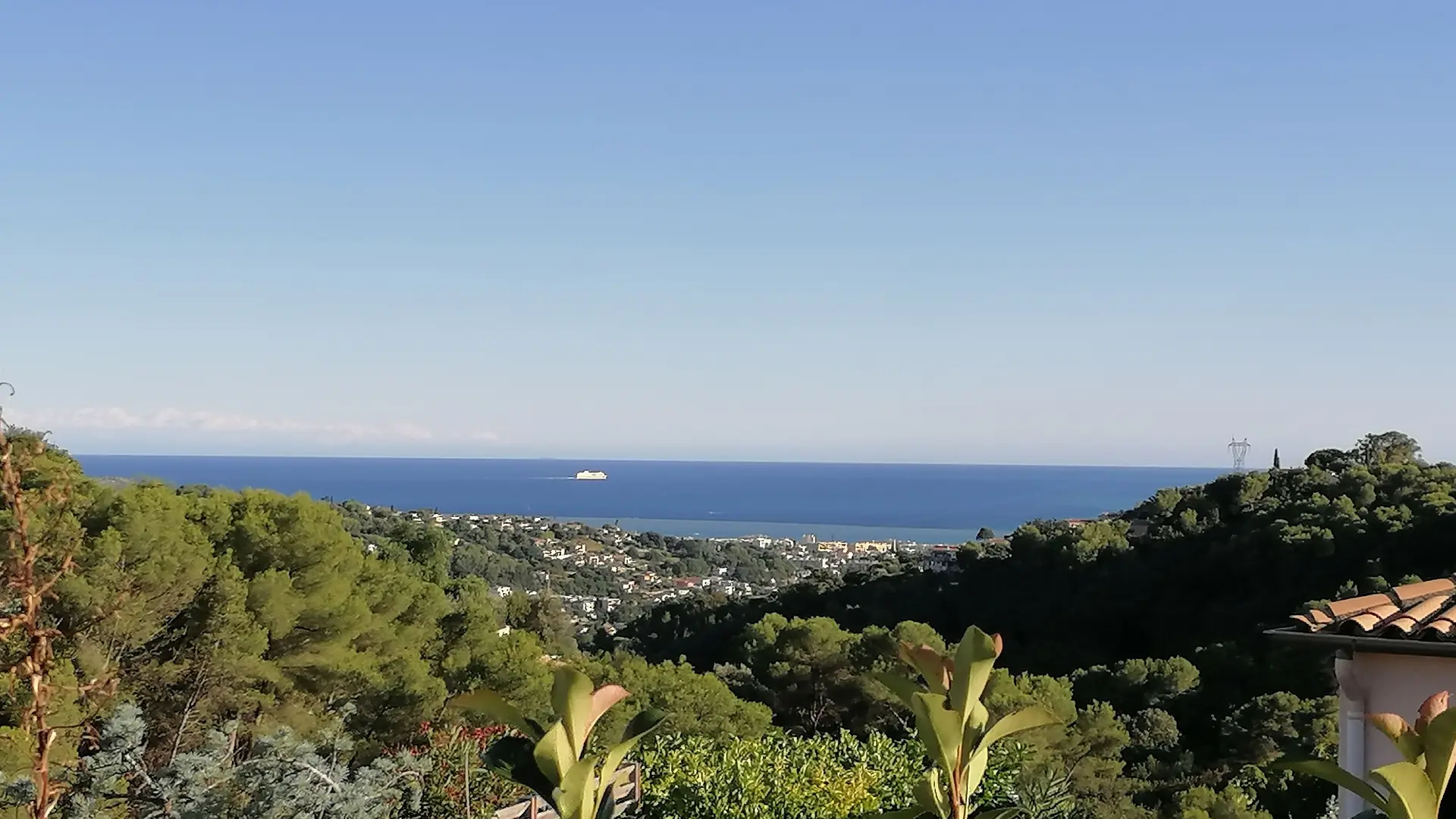 Vue Gîte Jacaranda de St Paul de Vence - Gîtes de France Alpes-Maritimes