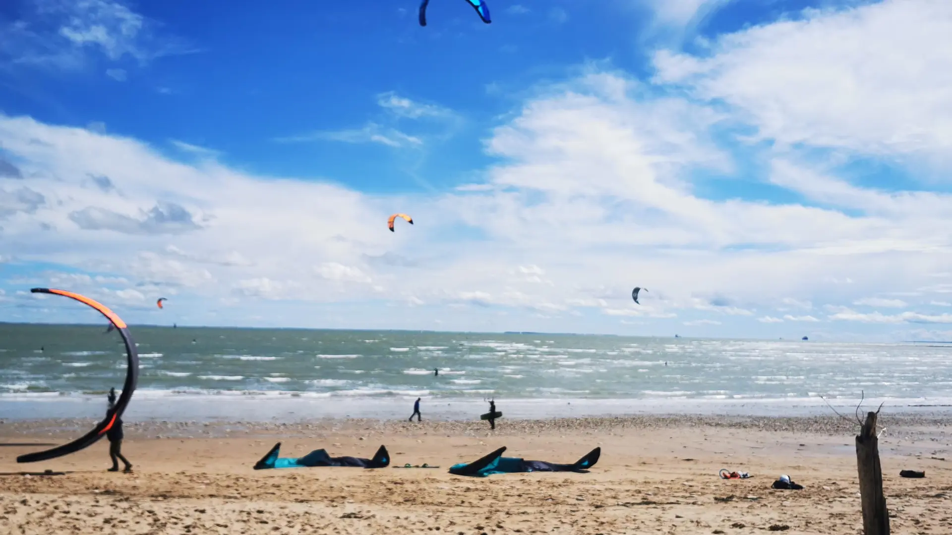 Ile de Ré kitesurf - wingfoil