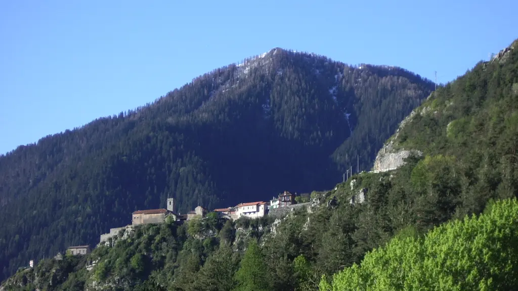 VUE SUR VENANSON également