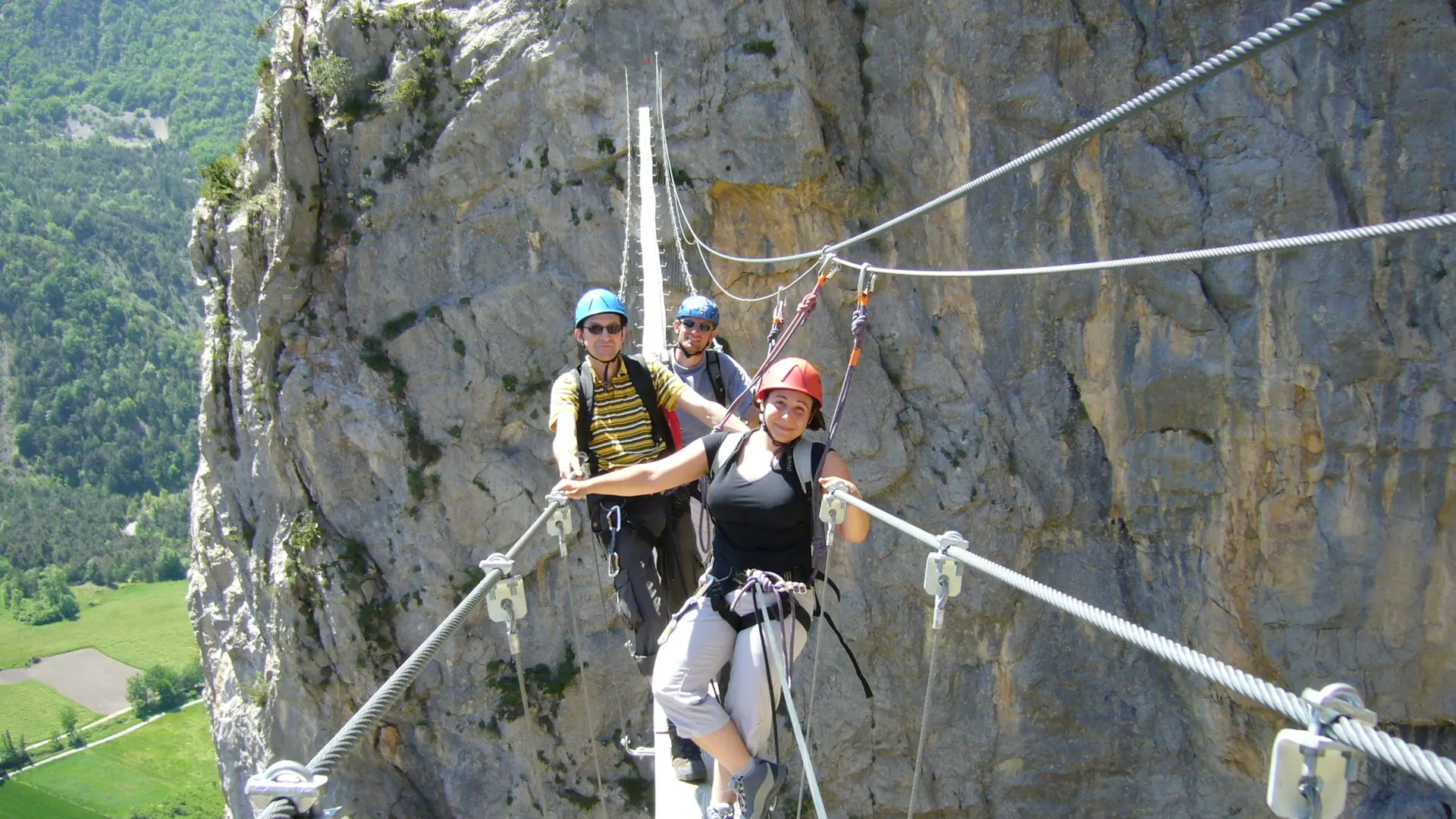 Via ferrata avec le bureau des guides des 2 Vallées