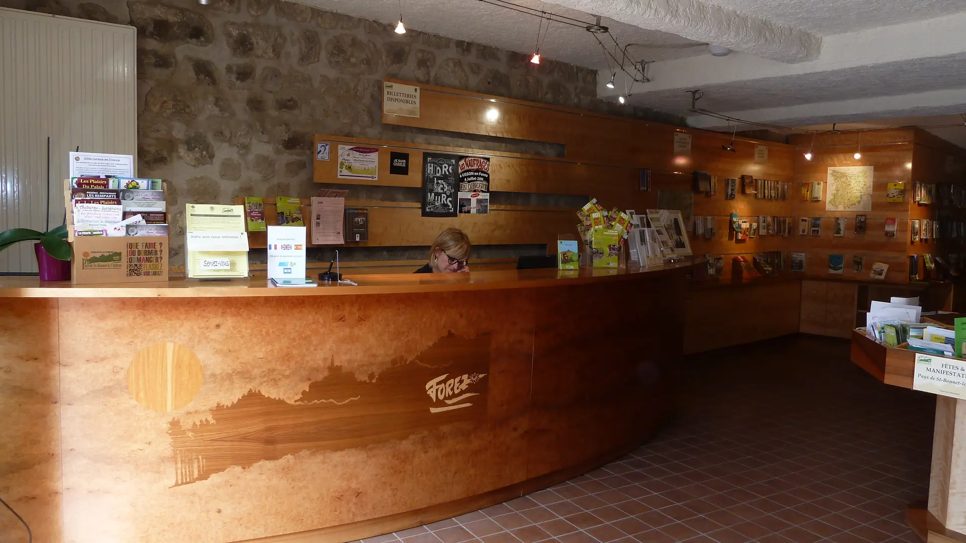 Bureau d'information touristique de Saint-Bonnet-le-Château
