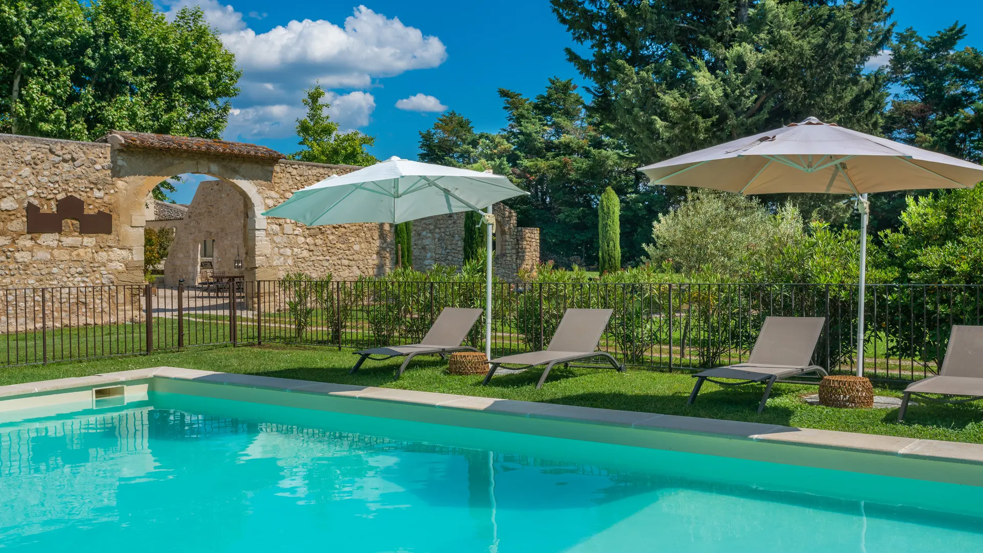 Piscine du Mas de la Vinçane